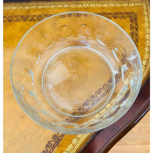 Arcoroc France c1968 Clear Glass Large Thumprint Bowl 9" by 4" VTG Serving Salad - Picture 2 of 5